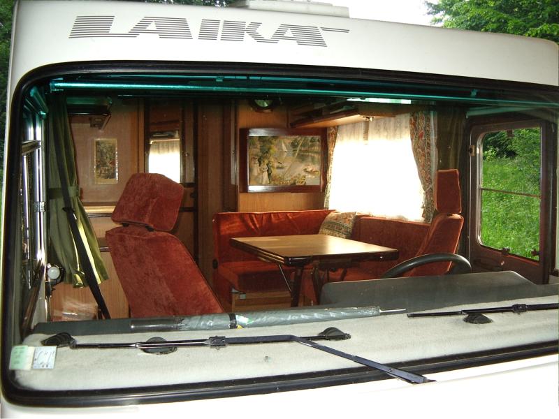 Laika laserhome 555 interieur de face